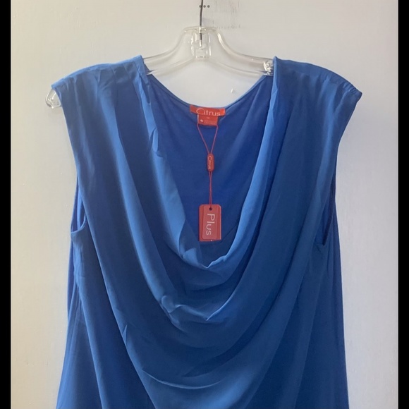 🌟 Full Figure Drape-neck Tank with Chiffon Overlay - Picture 2 of 4
